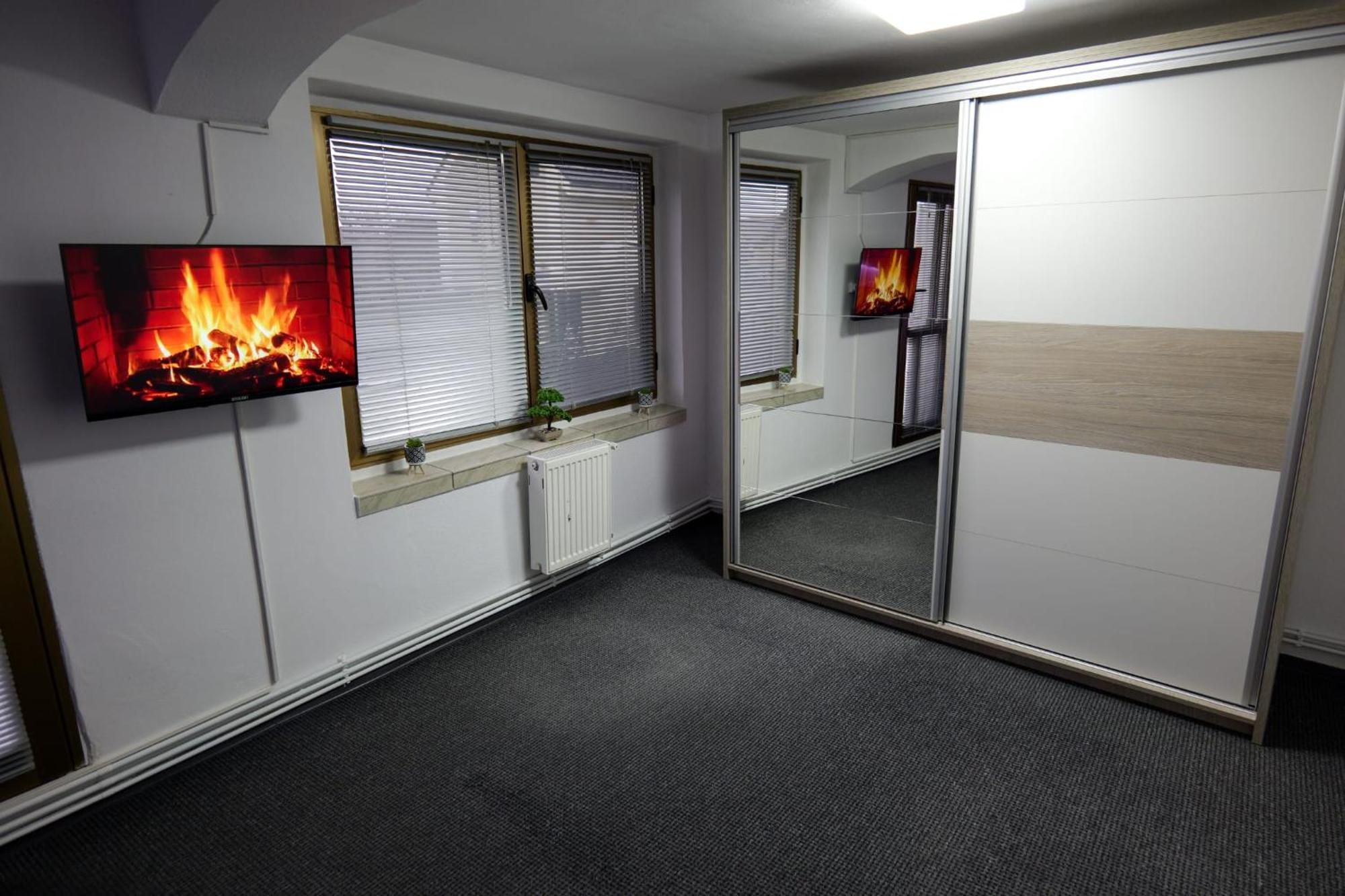 Transylvanian Hideaway Apartment Sibiu Exterior photo